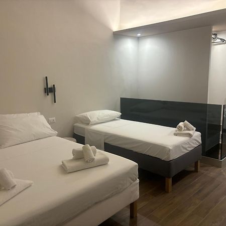 Bed and Breakfast Cbh Sicitaly Group Ачі-Кастелло Екстер'єр фото